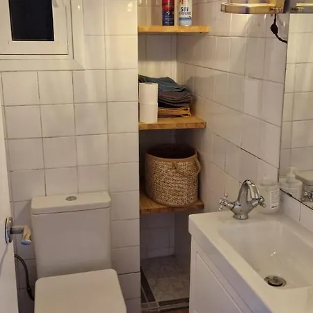 Apartment En Complejo Residencial Con Piscina